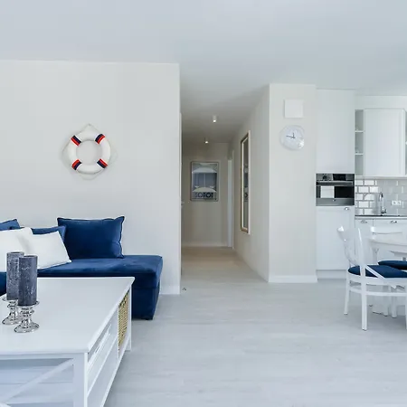 Blue Marina - Premium Na Luskusowym Zamknietym Osiedlu Okrzei By Lion *